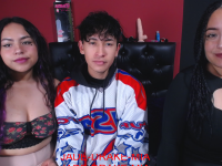the_fantastic_three's Offline Chat Room