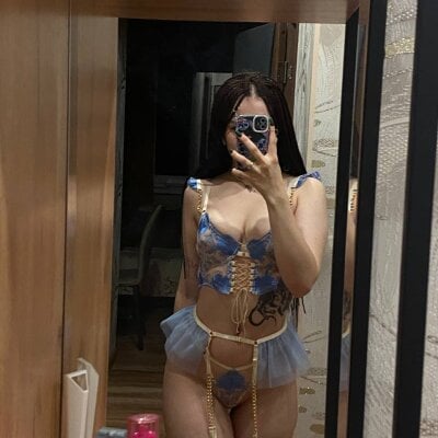 CweneEstey Couple Girls Live Cam Naked