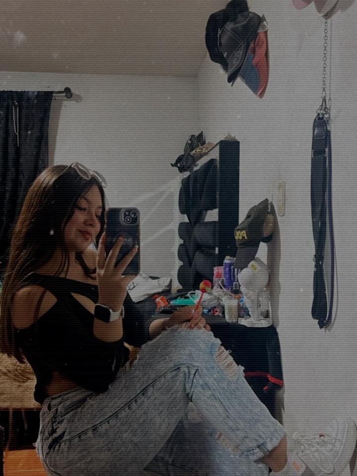 kitty_chs1 from stripchat