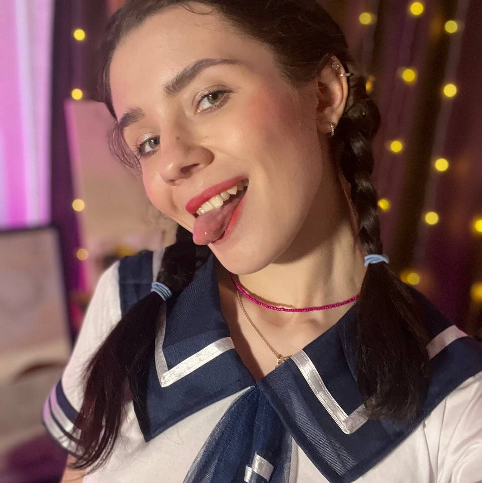 Live sex webcam photo for AmmyShnaider #289760097