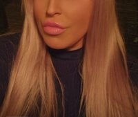 Curvy_Cleo30X's webcam live show