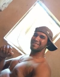 yanshotQQQQ's webcam live show