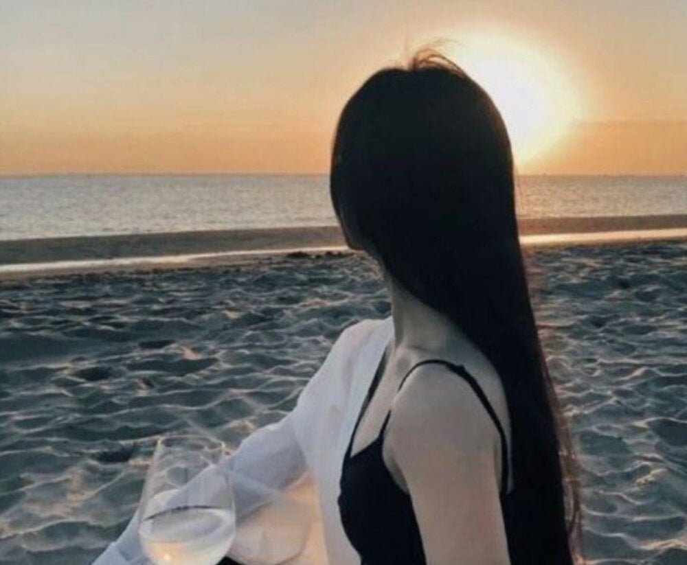 Hari-saka's Offline XXX Chat