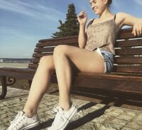 caramel__BOOBS's webcam live show