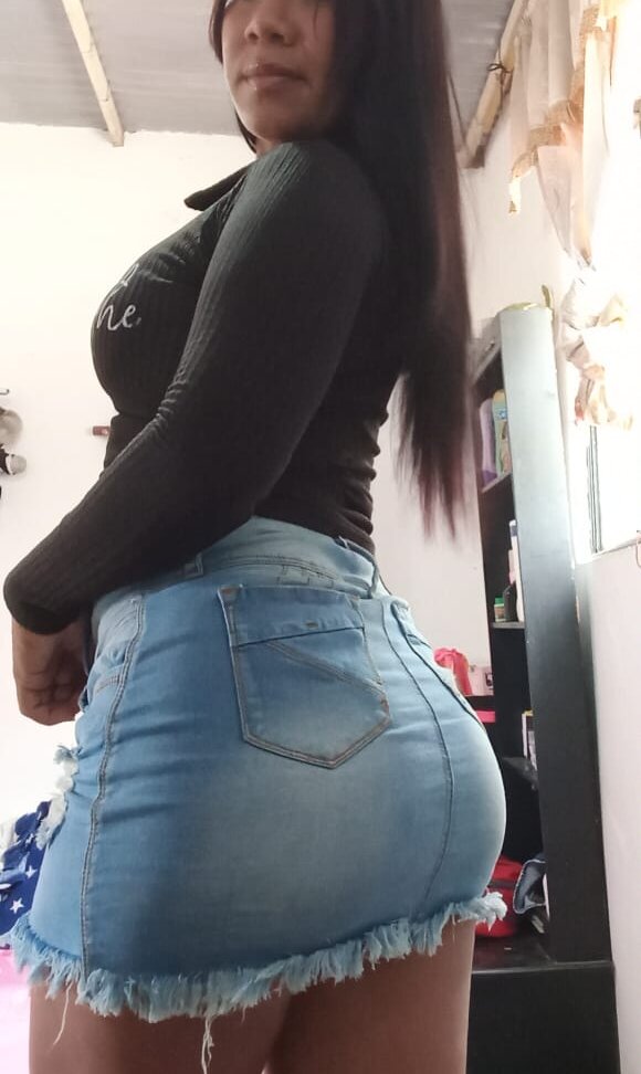 shannon_rosse from stripchat