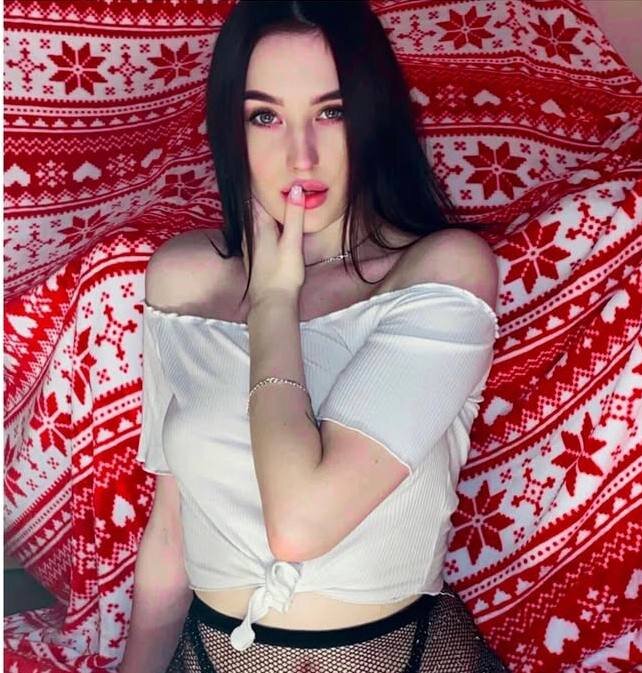 Megan__Cuddly