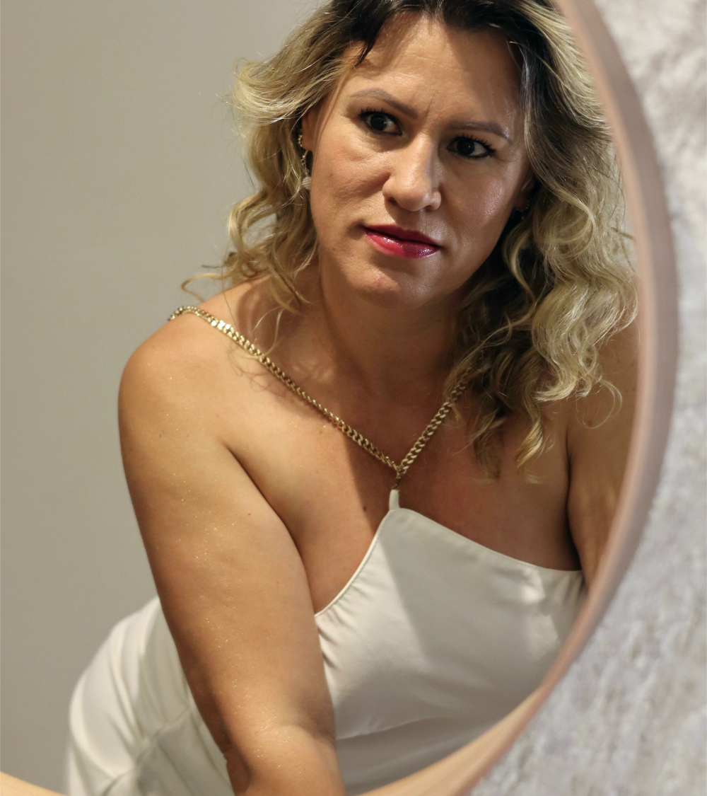 onaircams.com charlotte__g livesex profile in island-of-pleasure-d cams