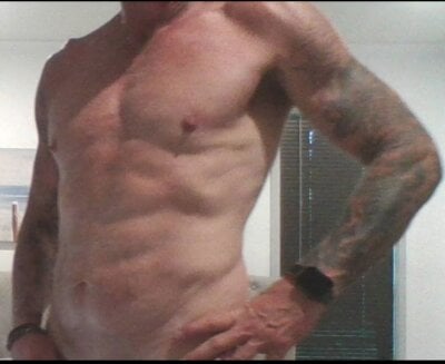 Iamthepublickmasterbater Male White Online Webcam Nude