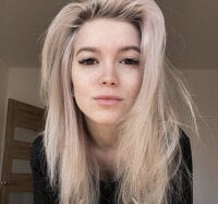 dream_spiffy's Offline Chat Room