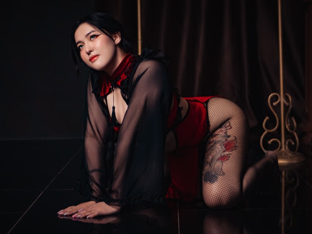 NannaJon Offline XXX-Chat