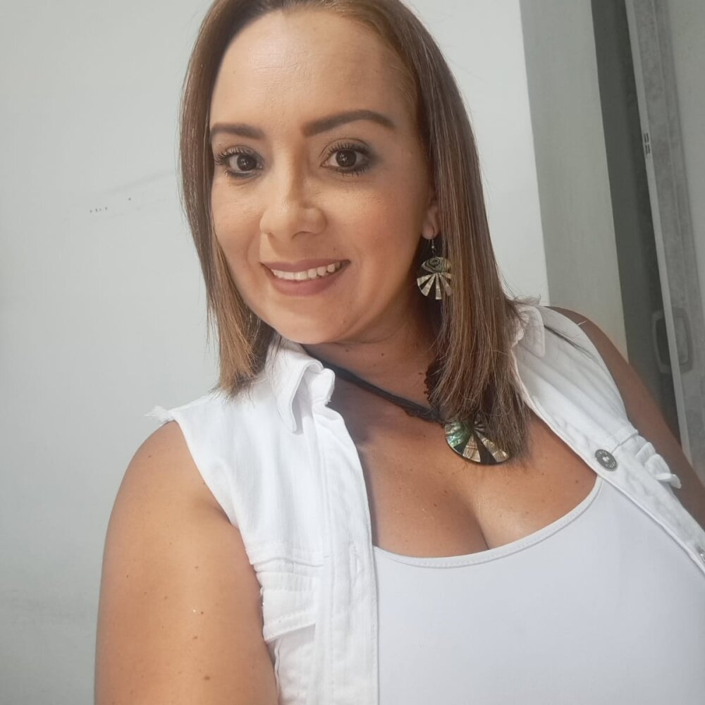 Miss_mily Free Live Webcam Show & XXX Chat xHamsterLive
