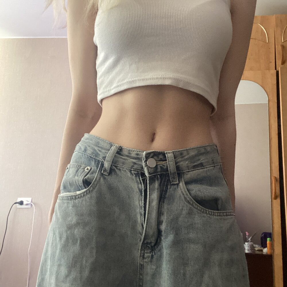 myliveeroticcams.com leslyuoberty livesex profile in russia cams