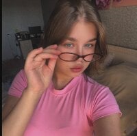 WednesdayMila Live XXX-chat