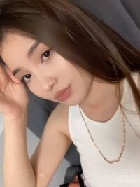 anna_min's Offline Chat Room