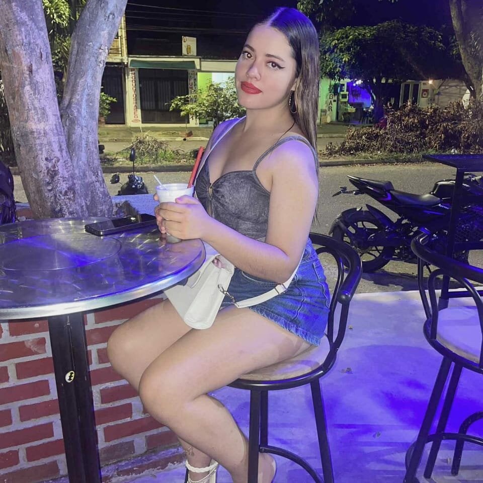 candy_yaya's Offline XXX Chat