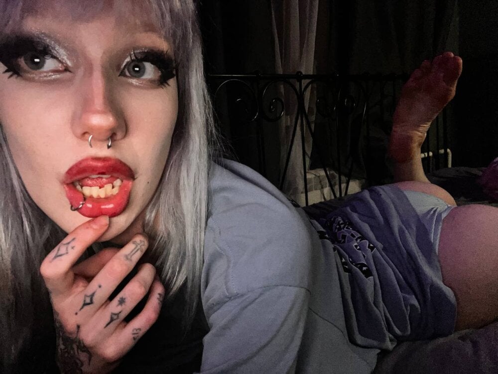 AliceBarns profile