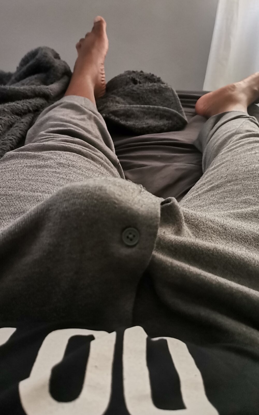 Dicktoeat's most recent online preview