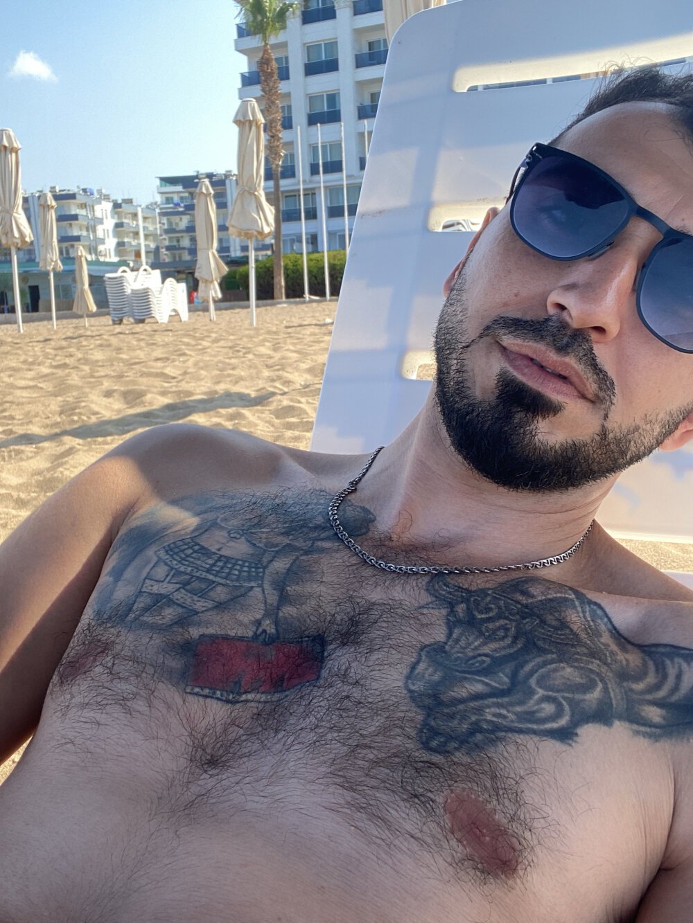 dark_blue90 Offline XXX Chat