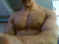 Pegg-fist-me's webcam live show