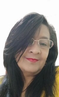 claudia_expert51hot's Offline Chat Room