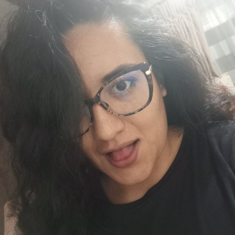 Live sex webcam photo for Sara-Sex_ #281945046