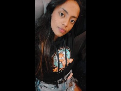 haini_violet 😁 naked webcam chat