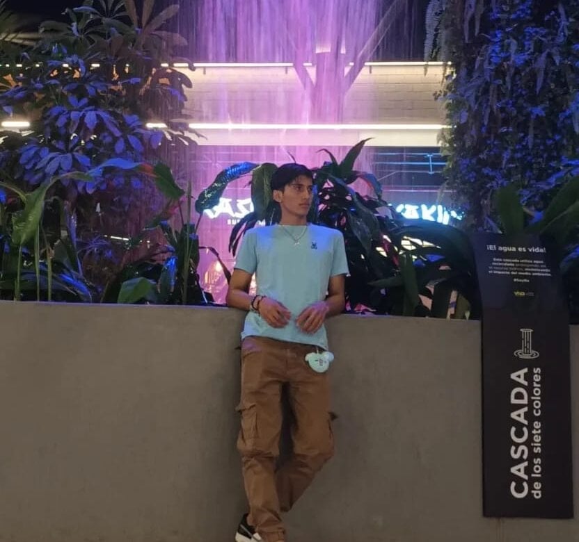 abraham_collinx from stripchat