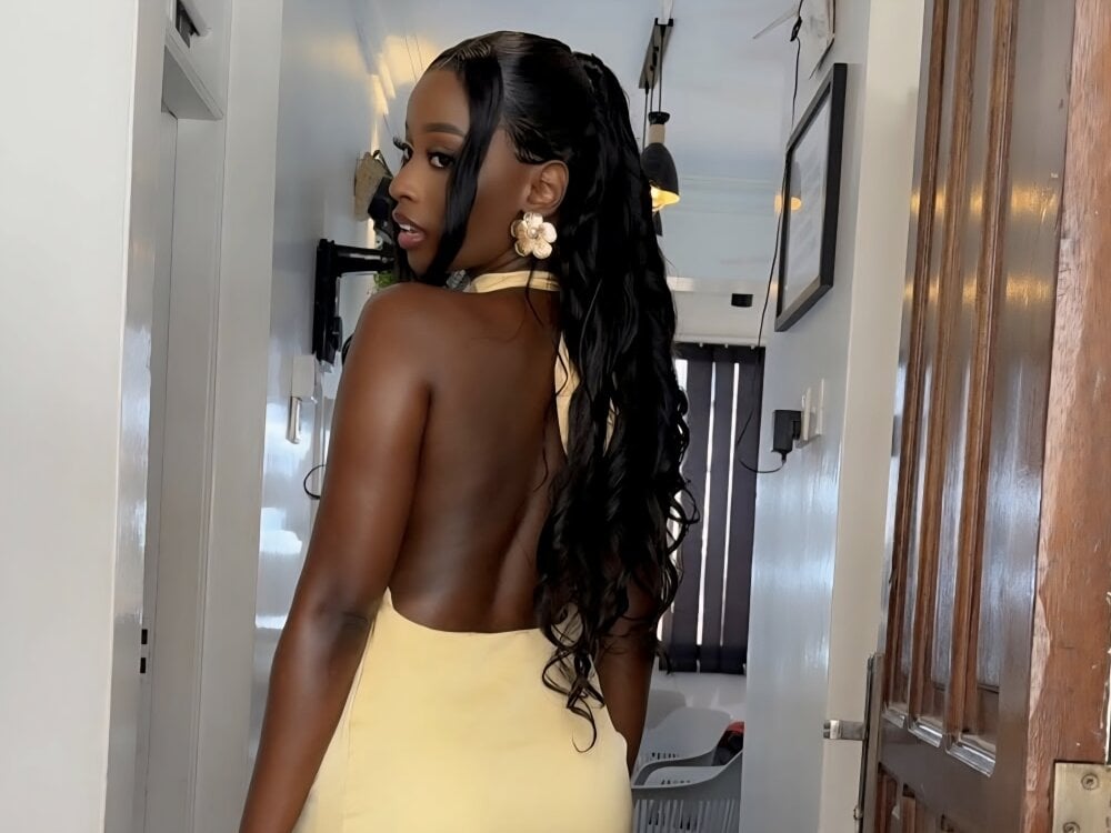 sally_molly webcam livesex profile in ebony-land cams