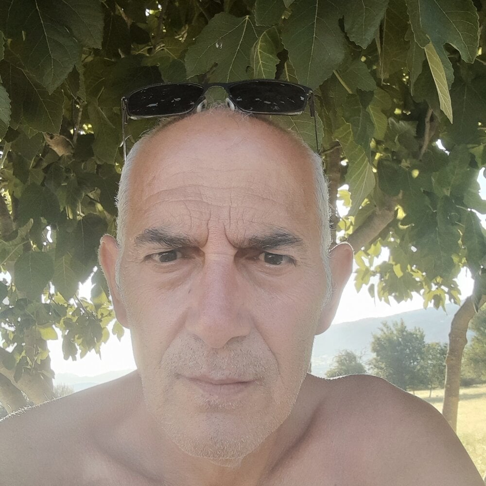 Rychard53 오프라인 XXX 채팅