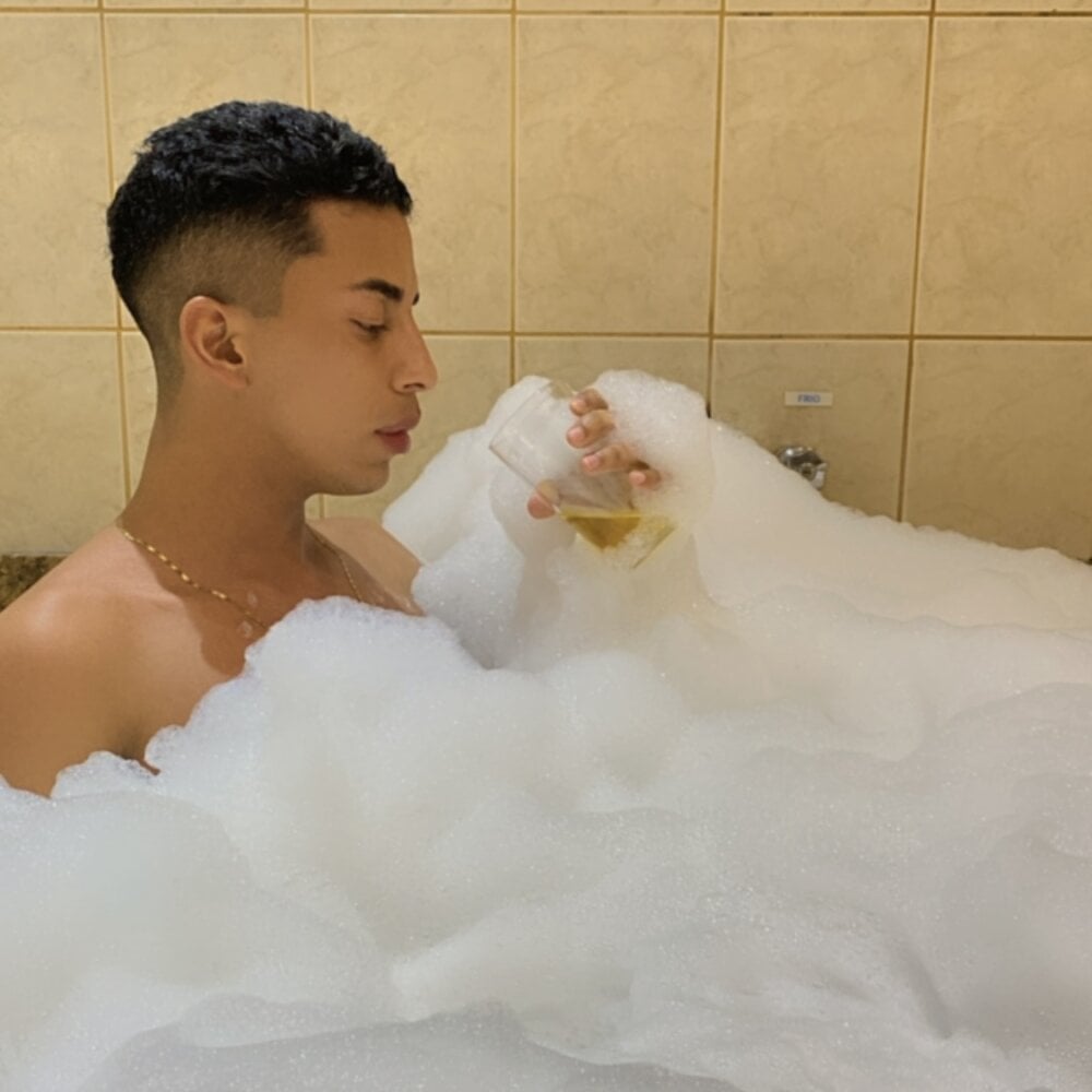 pbfer's Offline XXX Chat