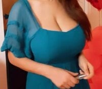 Hot-manvi's Offline Chat Room