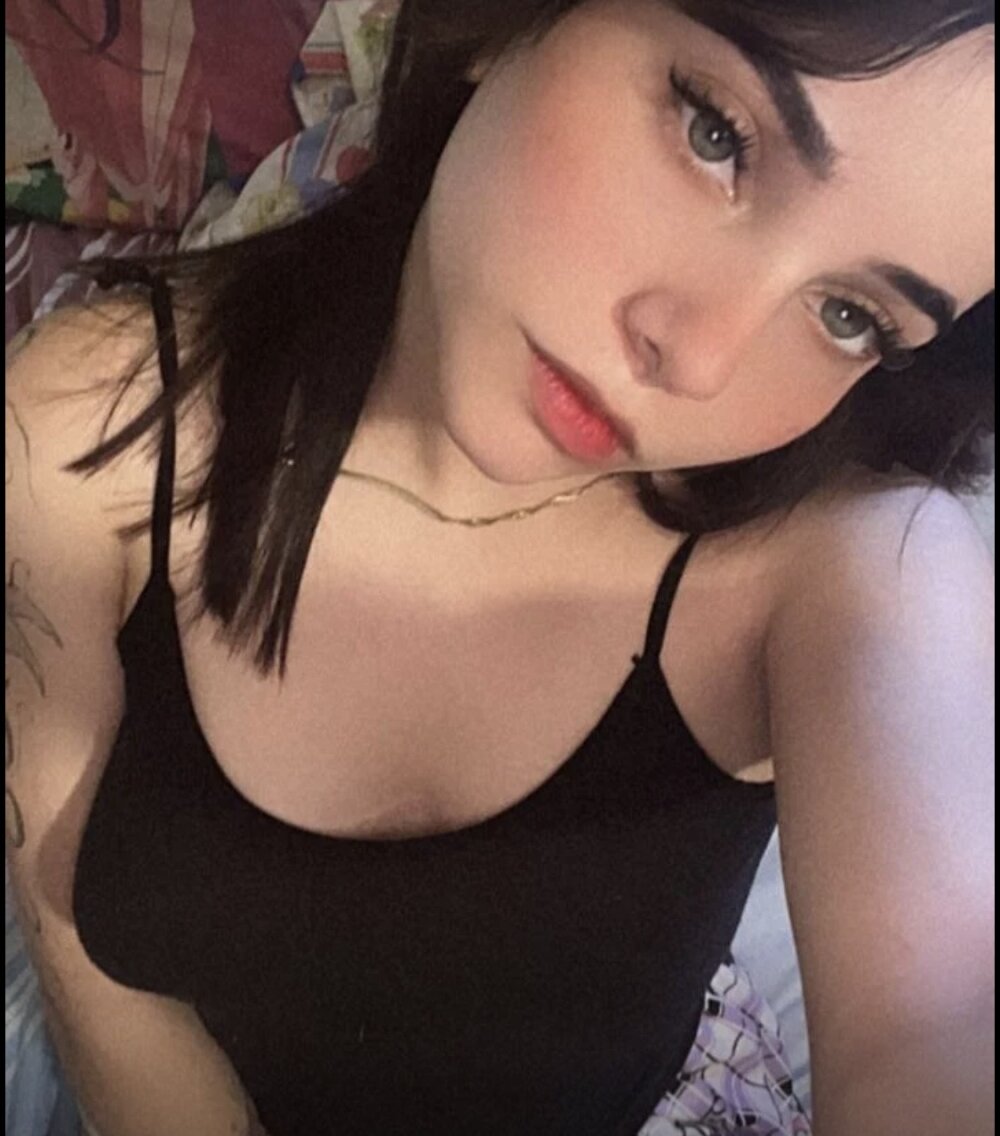 Missvalery's Offline XXX Chat