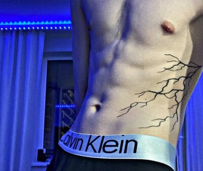 enotikt from stripchat