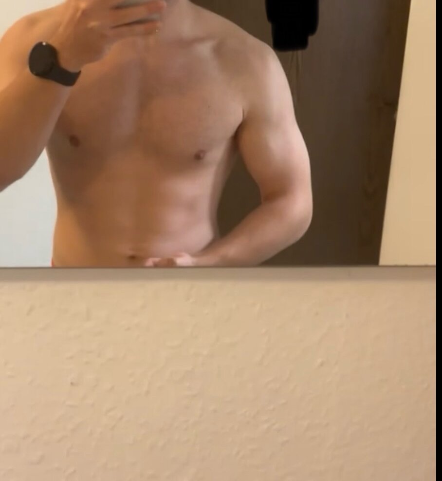 tgetshorny Offline XXX-chat