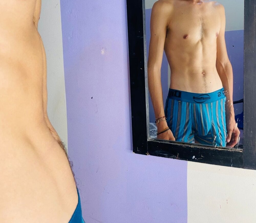 bisexual_big-dick profile