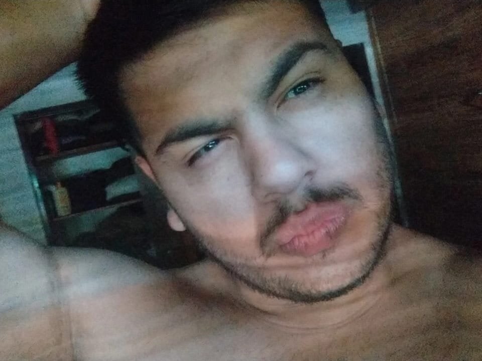 Nicolinoar01 – Offline XXX chat