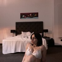 Prettylilgirl's Live Sex Cam Show