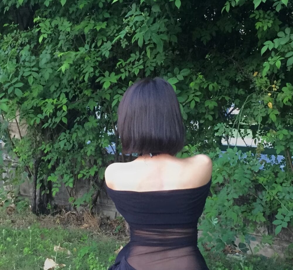 stripchat anna251218 webcam profile pic via 247camsex.com