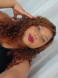 kimgirlasm's webcam live show