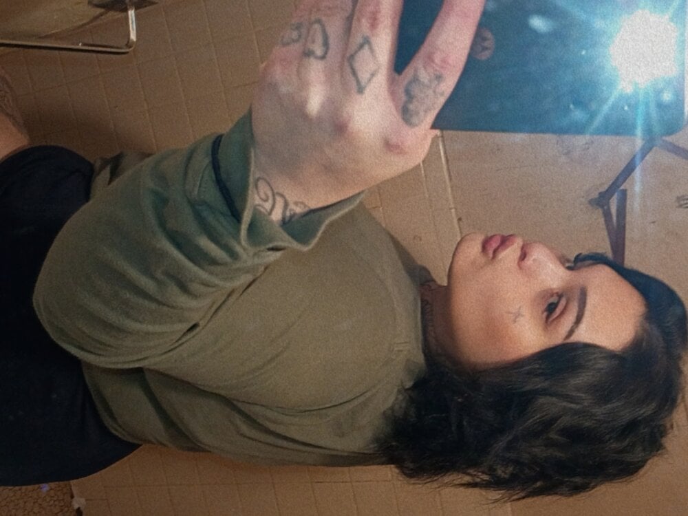 myliveeroticcams.com thick_ally13 livesex profile in online250126012801290131013am-10am-gmt2 cams