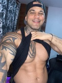 JoshRigby's webcam live show