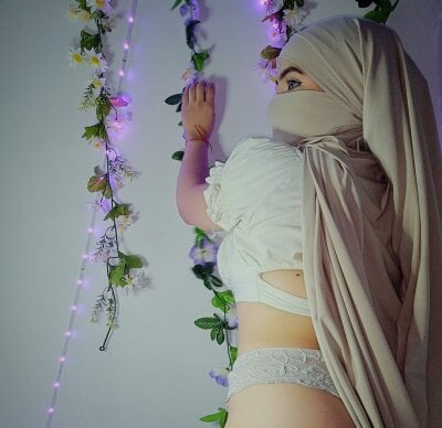 nahomiii1 - big ass arab