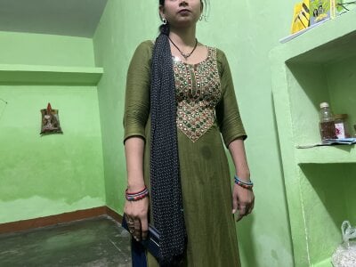 Arushi-Sharma private show