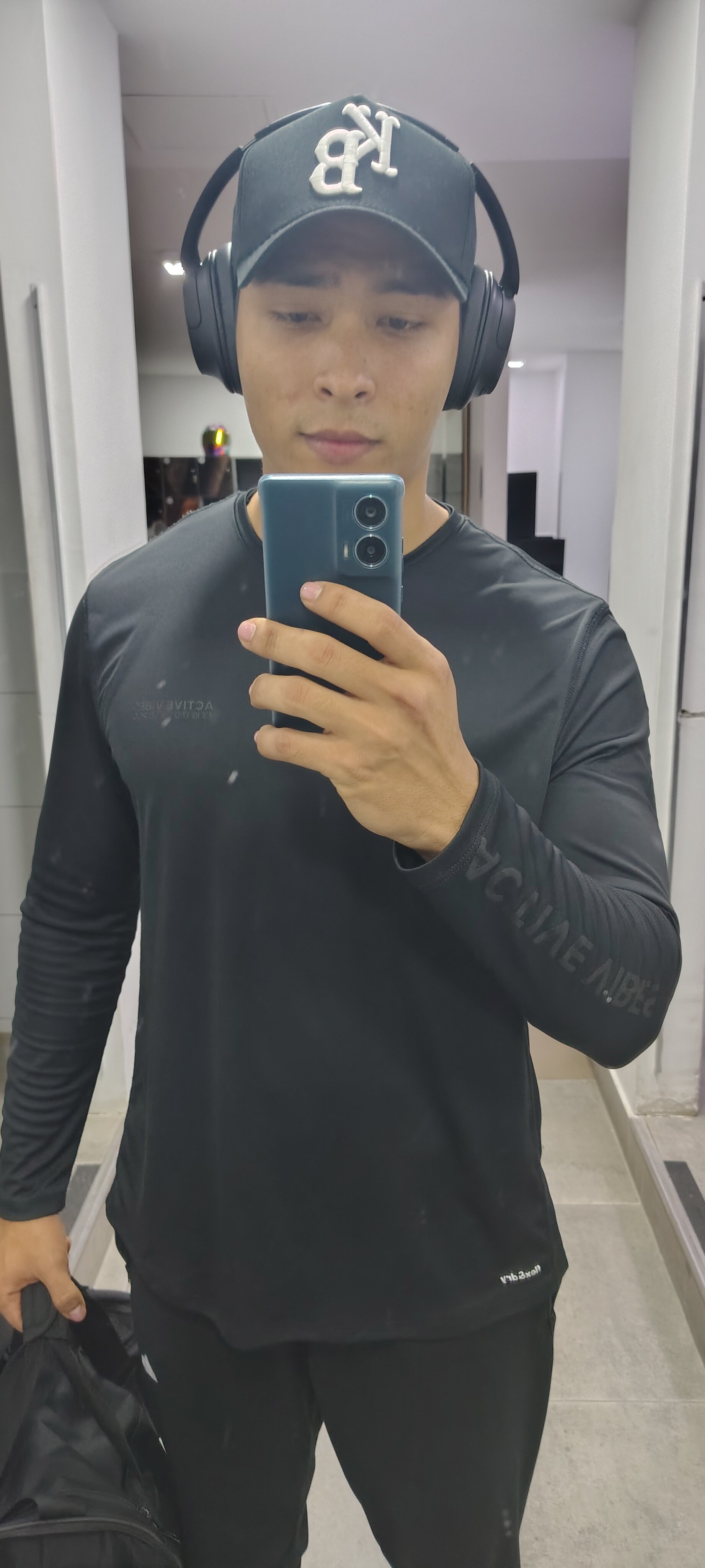 Andrew_Hand
