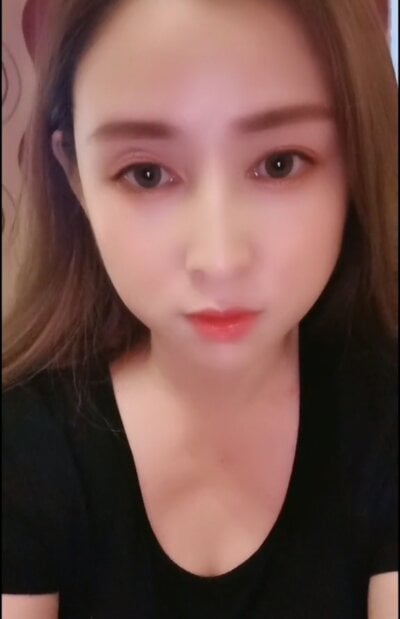 xiaoyanzi520 ❇ live nude chat
