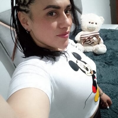 sex chat now Tati Mom12mys