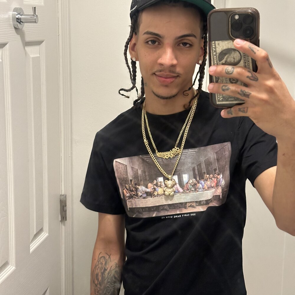 bostondick from stripchat