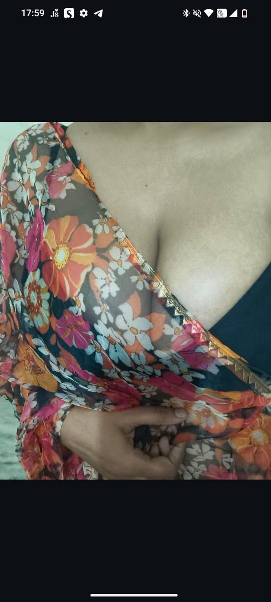 Hot_Mahiraa