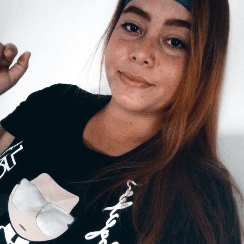mega-camsex.com mll2001 livesex profile in colorful-hair cams