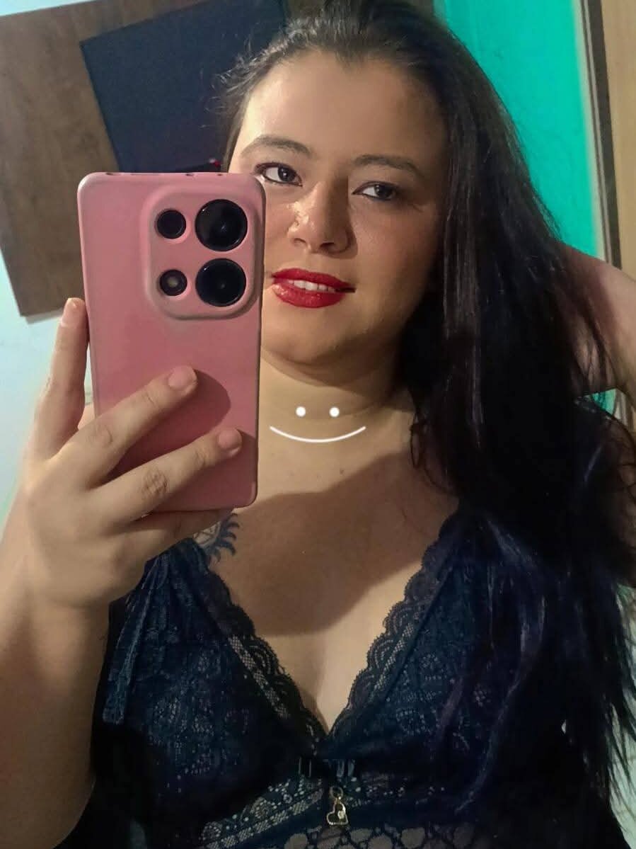 iluvcams.com karolaine28 livesex profile in narnia-living-in-your-dreams cams